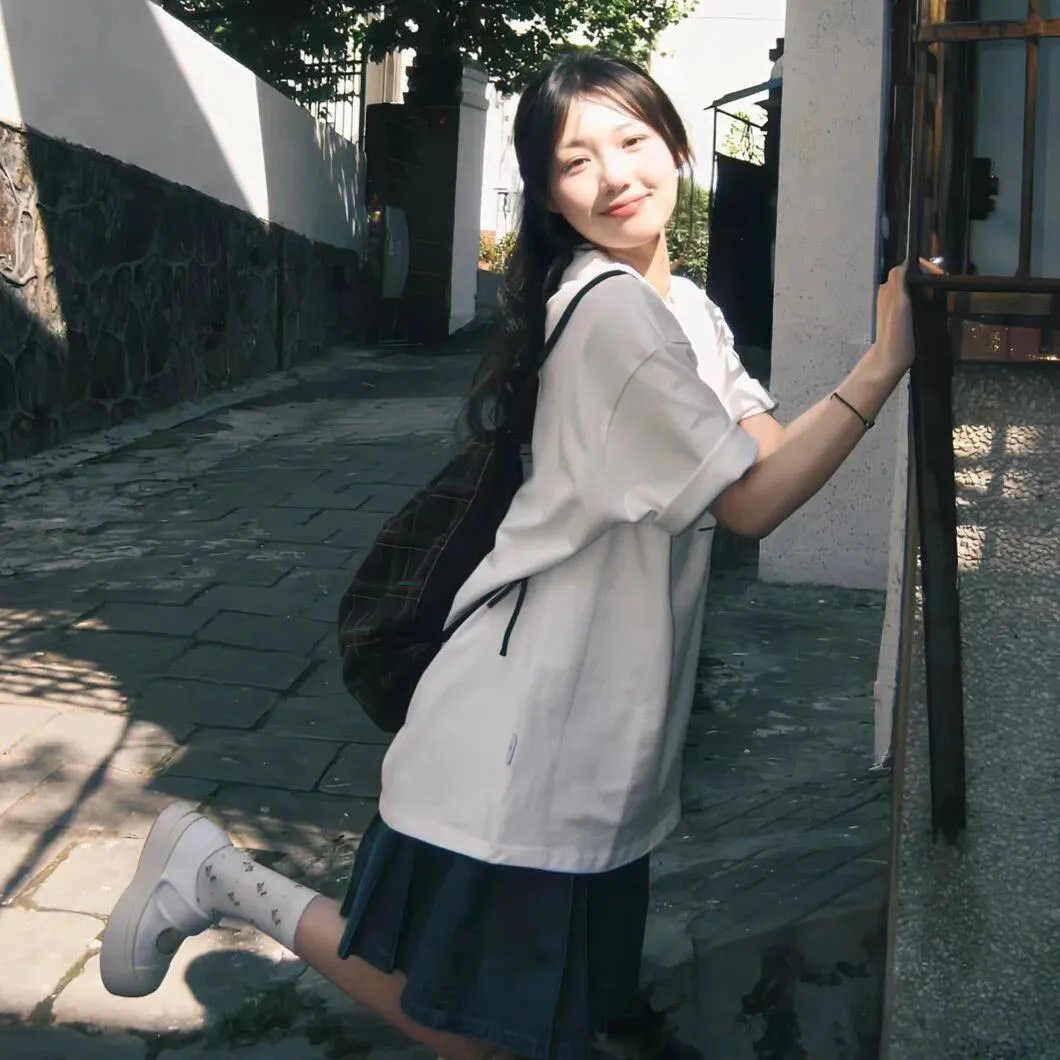 乘风而上的她